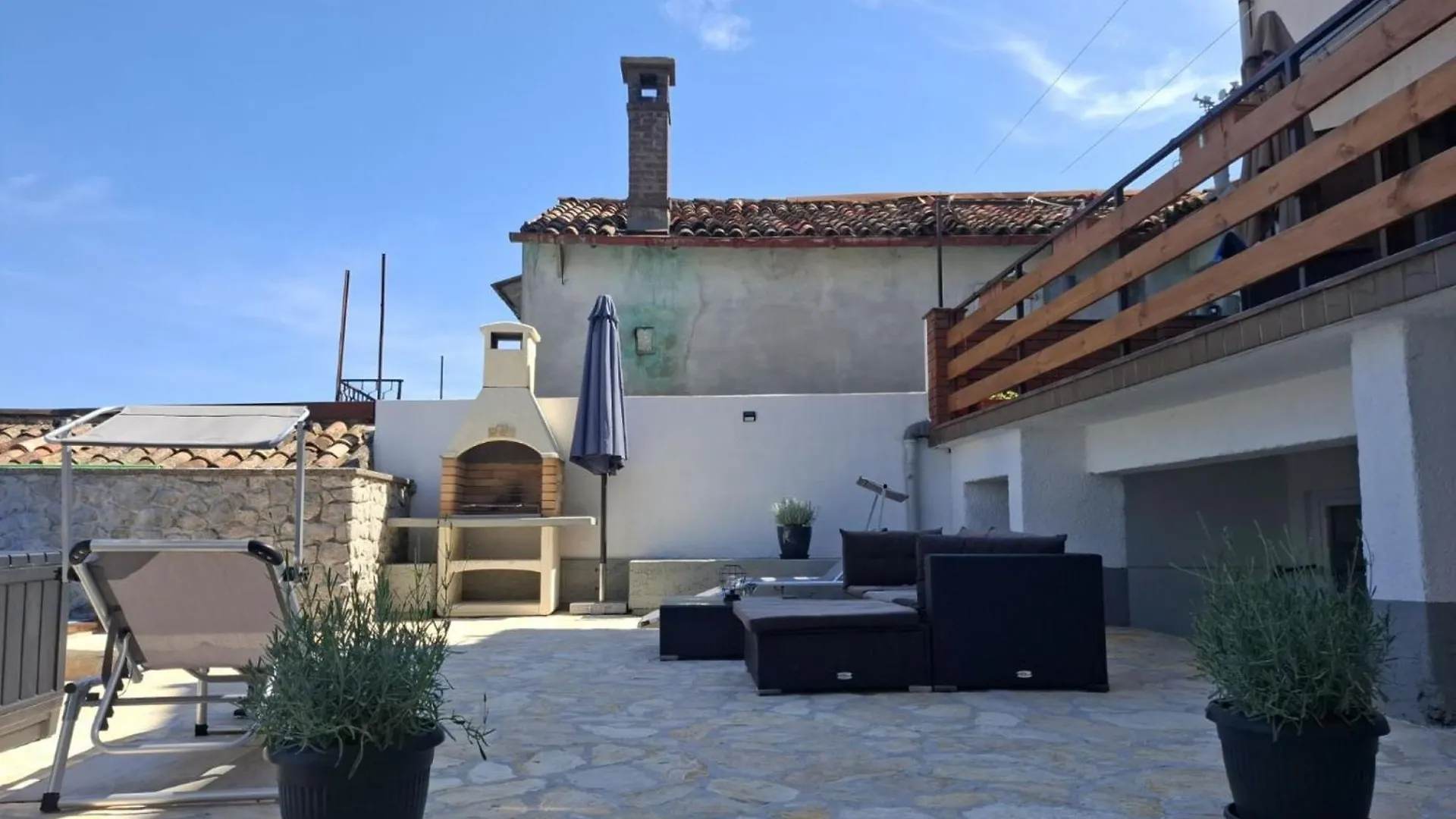Apartment Tami With Swimming Pool Lovran 0*,  Croatia